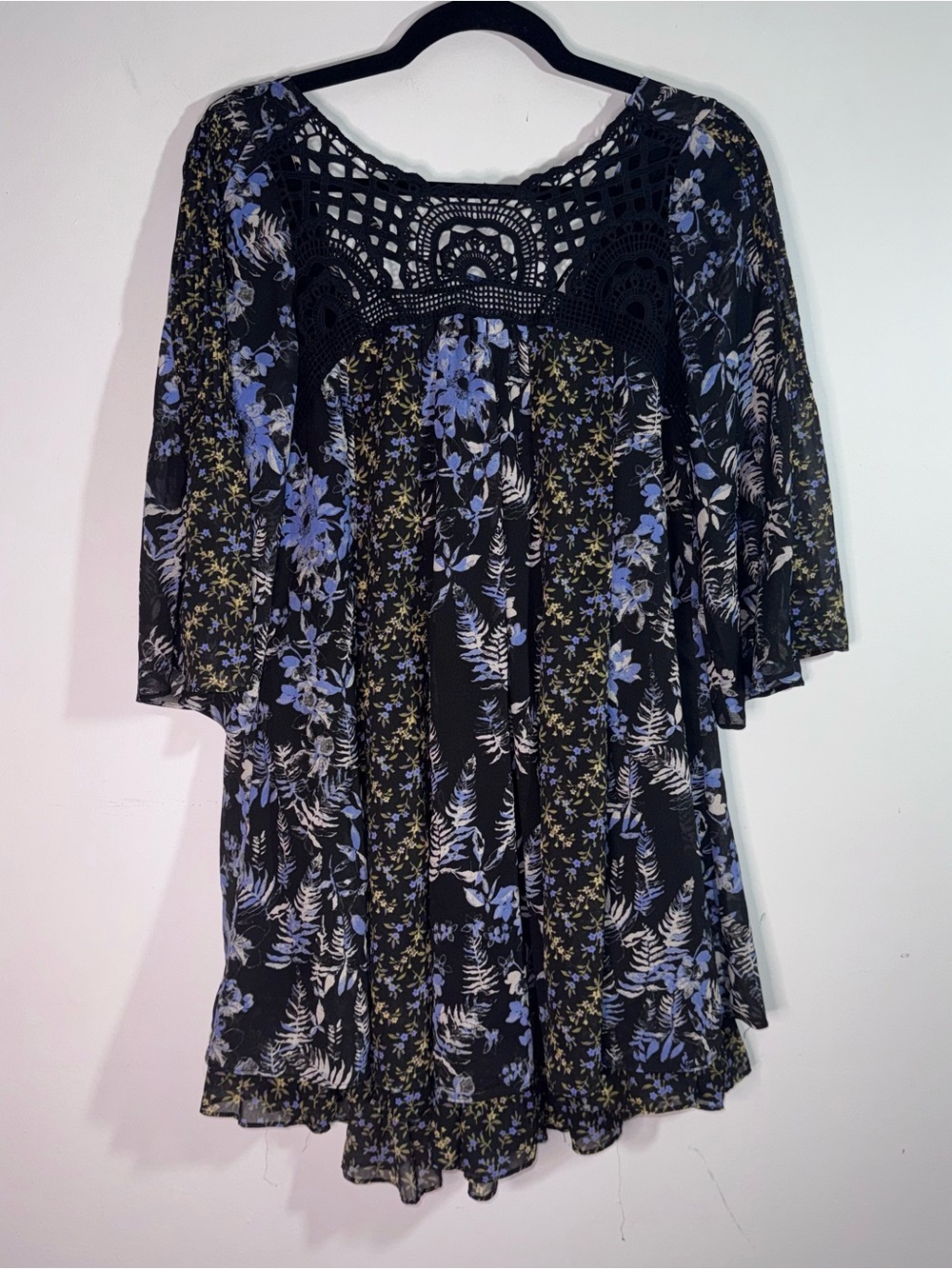 Free People XS Black Blue Floral Crochet Lace Bell Sleeve Mini Dress